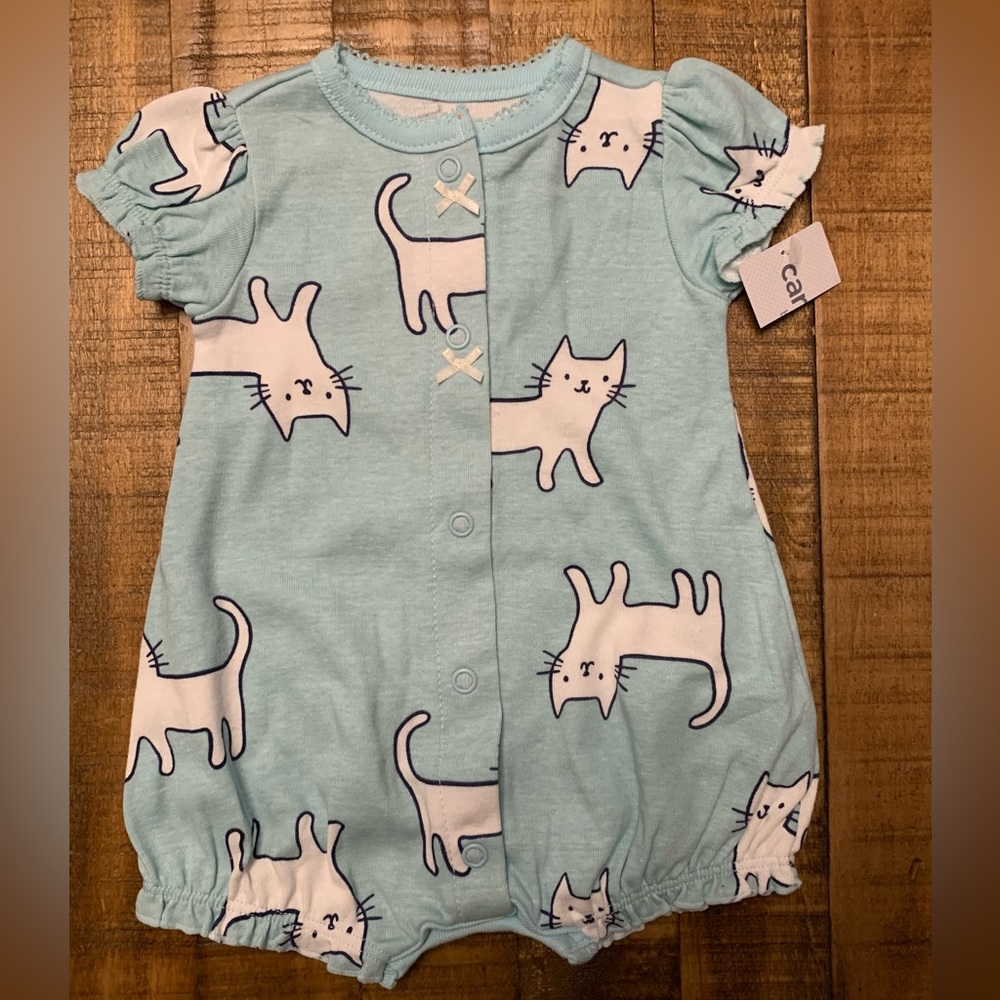 Carter’s Newborn Cat Print Outfit